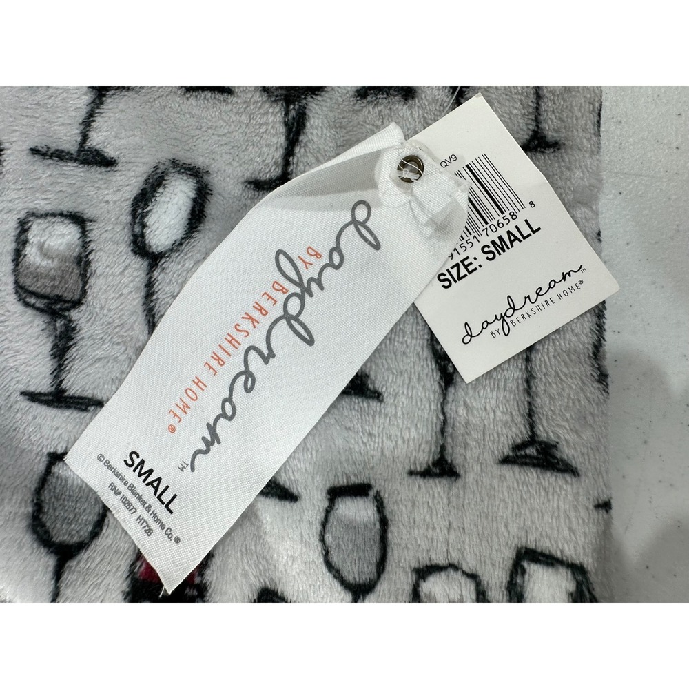 Daydream Pajama Pants Small Gray Wine Glass Bottle Print Plush Fleece Loungewear - Picture 6 of 8